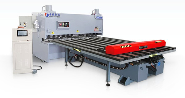 剪(jiǎn)闆機送料架