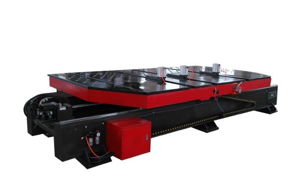 用戶應(yīng)該怎樣選(xuan)擇适合自(zì)己的數控(kong)送料機