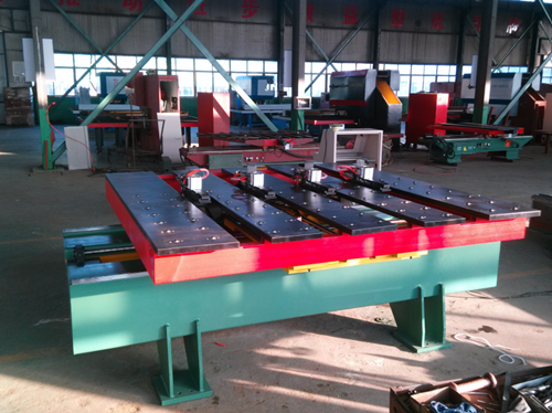 山地車刹車(che)盤沖壓送料(liào)機的性能簡(jian)介